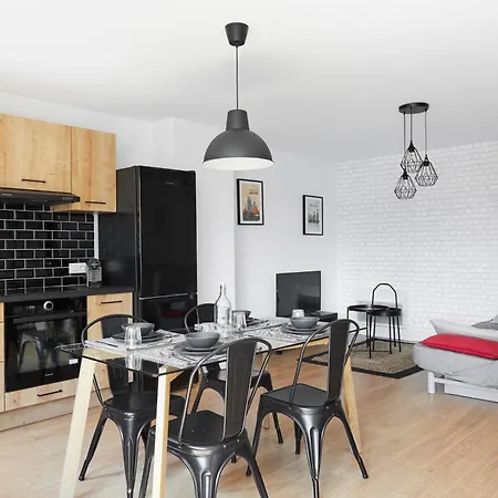 Lejlighed New-york New-york : Fibre Wifi/linge/parking Châteaubriant