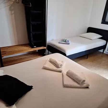New-york New-york : Fibre Wifi/linge/parking Lejlighed Châteaubriant