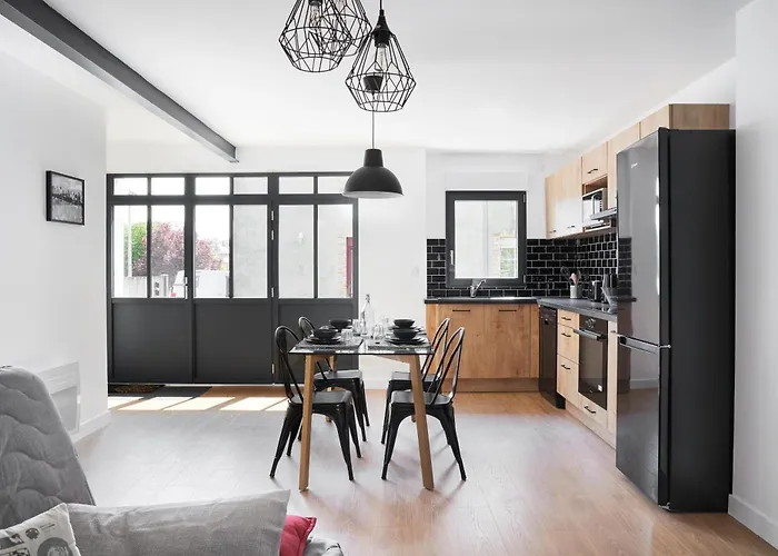 New-york New-york : Fibre Wifi/linge/parking Châteaubriant