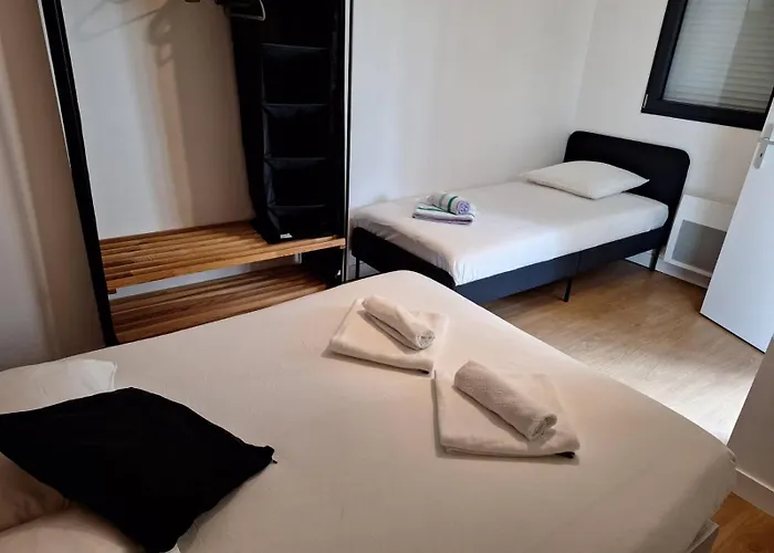 New-york New-york : Fibre Wifi/linge/parking Διαμέρισμα Châteaubriant